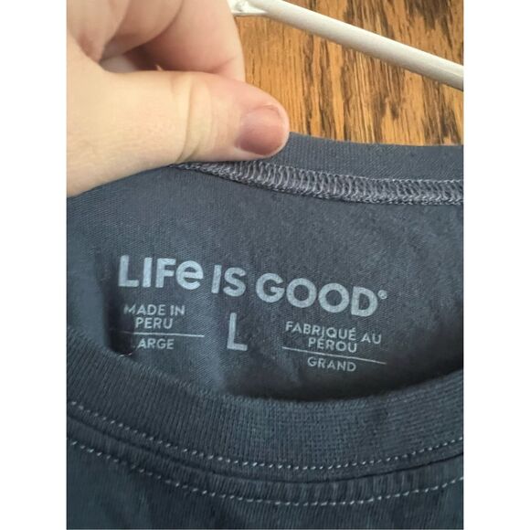 Life Is Good Ride On Christmas T-Shirt Size Large NEW WITH FLAW - Picture 4 of 5